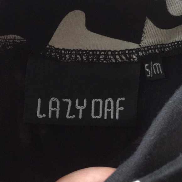 Letterz Skirt - Picture 3 of 7